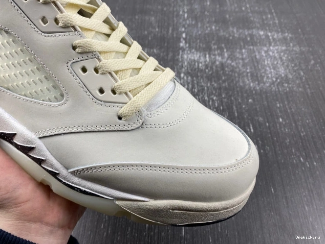 One Kick Air FN7405-100 Jordan 5 Sail SE 0816
